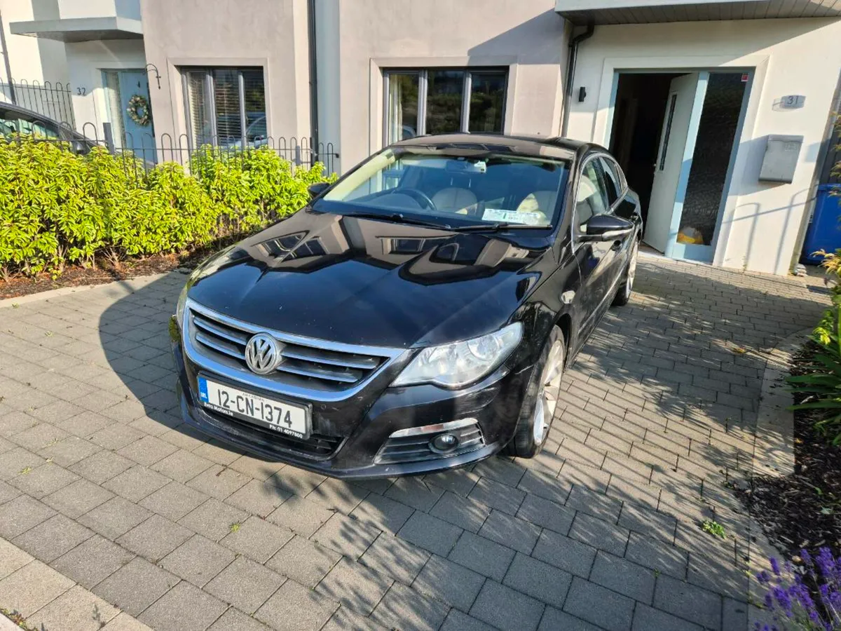 Volkswagen Passat CC - Image 2