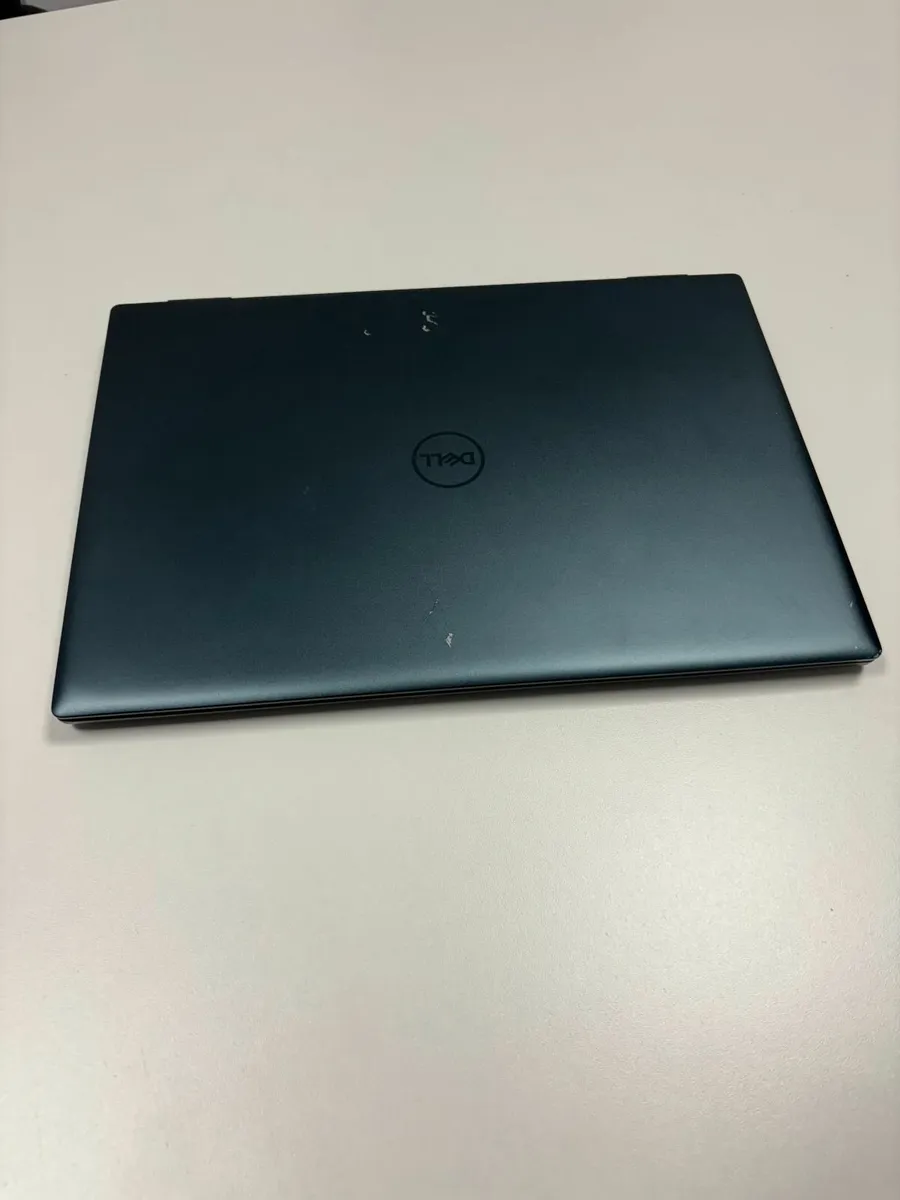 Dell Inspiron 16 Plus 7620 - Image 1