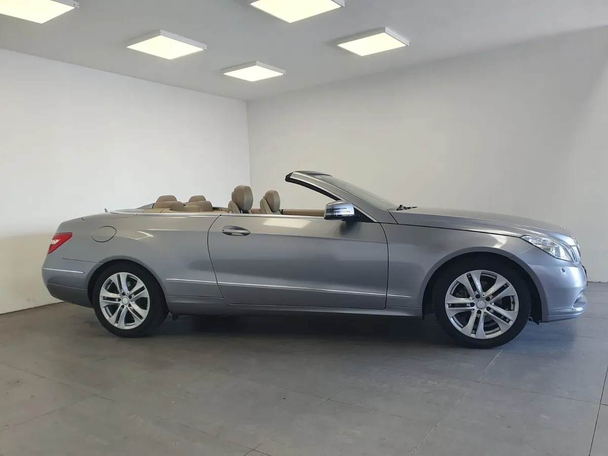 Mercedes E Class Convertible Low Mileage - Image 3