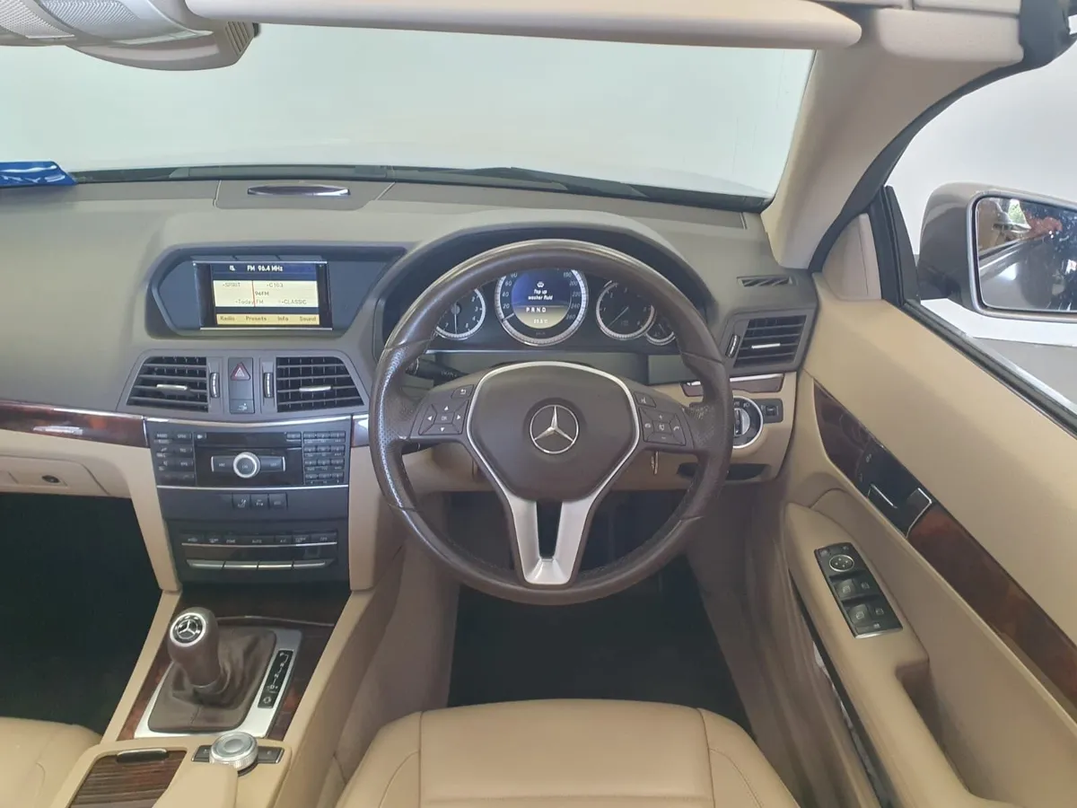 Mercedes E Class Convertible Low Mileage - Image 4