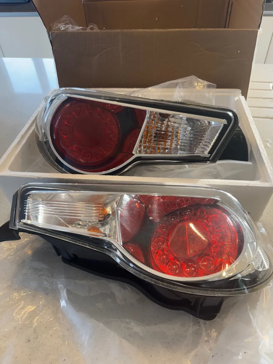 Toyota GT86  Genuine OEM Taillights & Rear Fog - Image 1