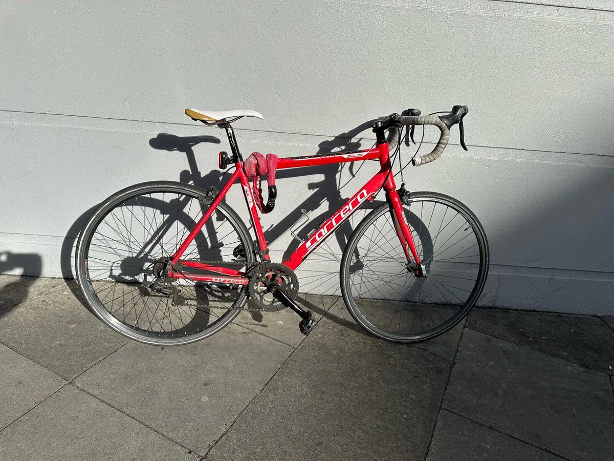 Careera road bike