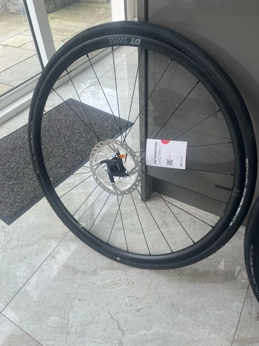 DT SWISS ENDURANCE LN with 370 hubs Aluminium Wheelset - Image 4