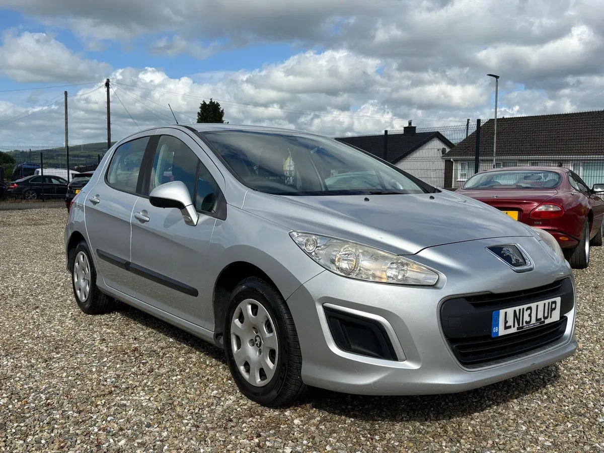 2013 Peugeot 308 1.6 Diesel - Image 1