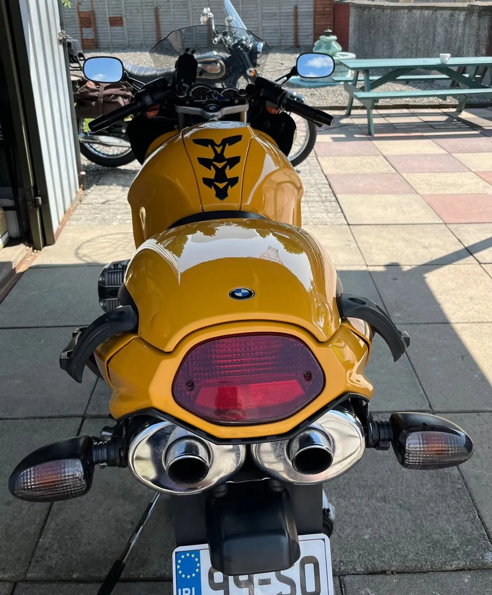 BMW R 1100 S 1999 - Image 1