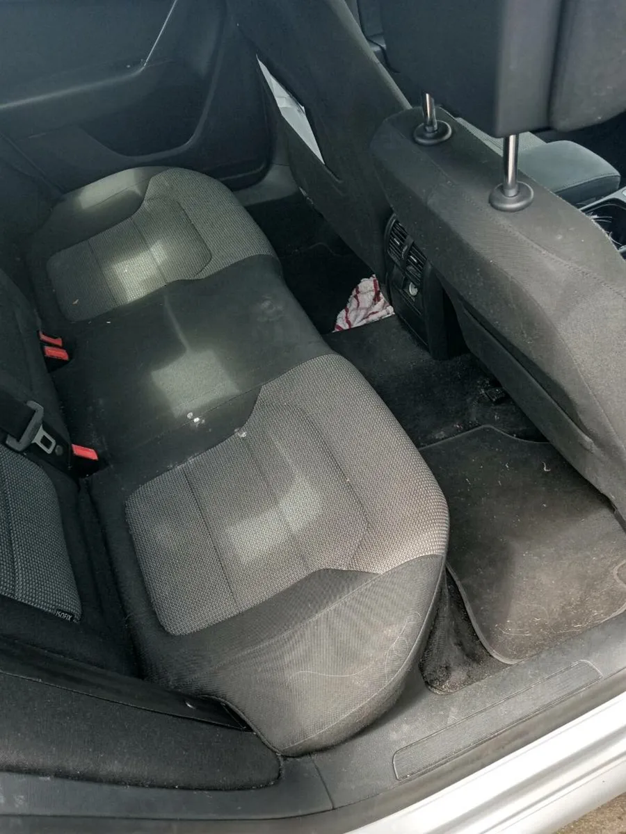 (12) VW PASSAT 2.0 TDI 140BHP - Image 3