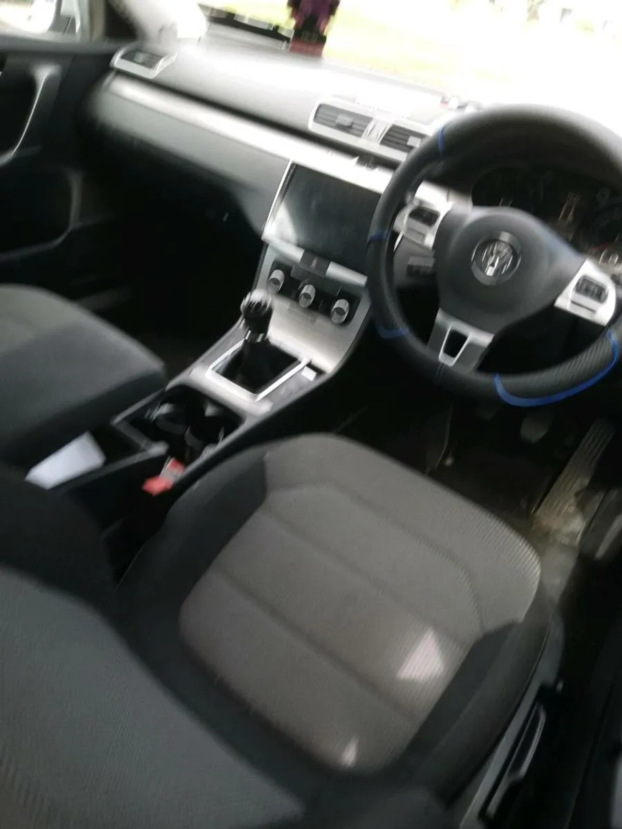 (12) VW PASSAT 2.0 TDI 140BHP - Image 4