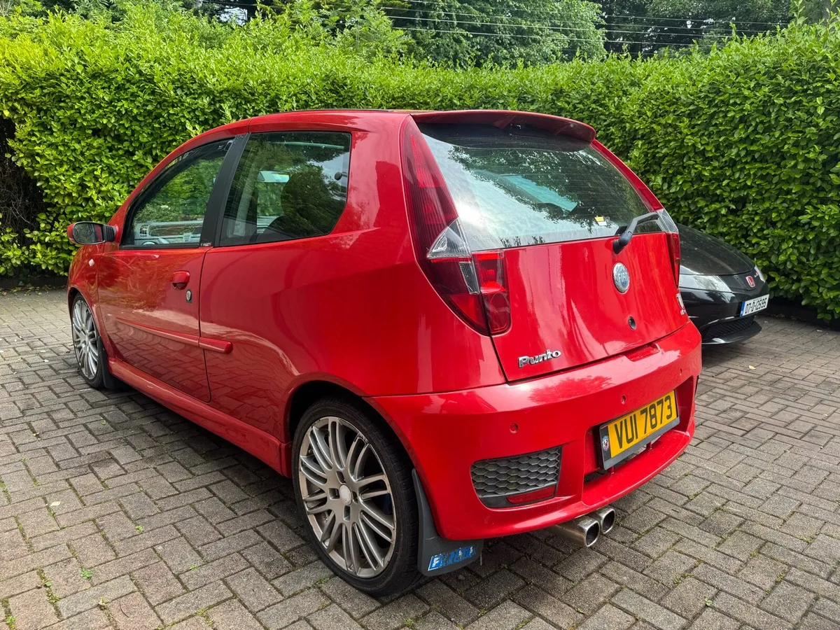 FIAT PUNTO HGT ABARTH - Image 2