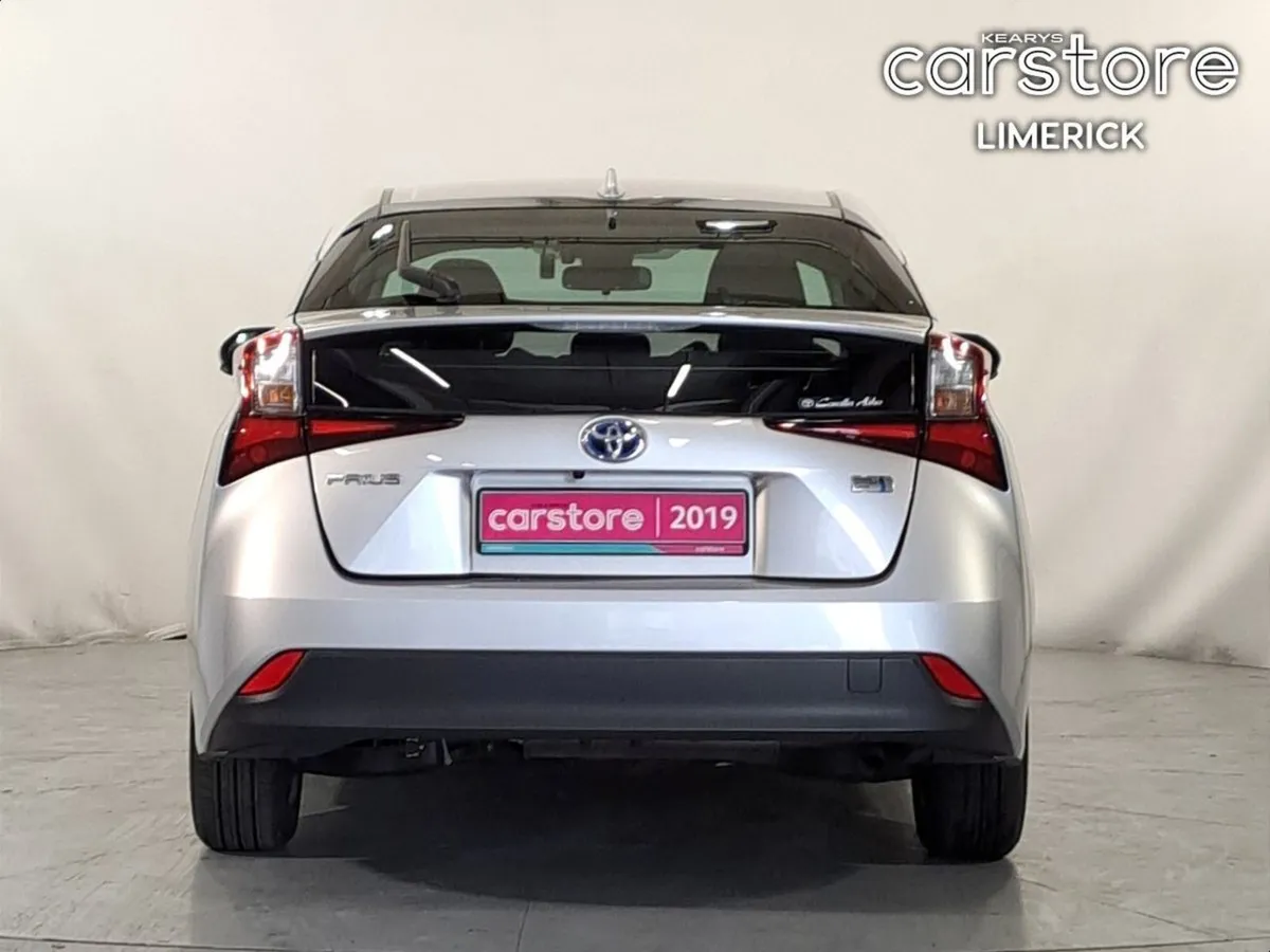 Toyota Prius 1.8 PET Hybrid - Image 4