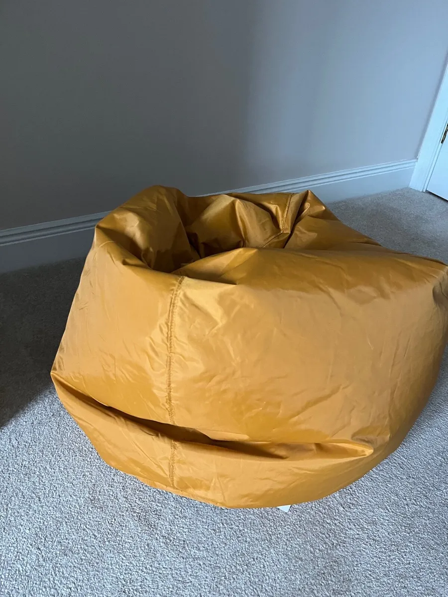 Bean Bag Yellow never used - Image 1