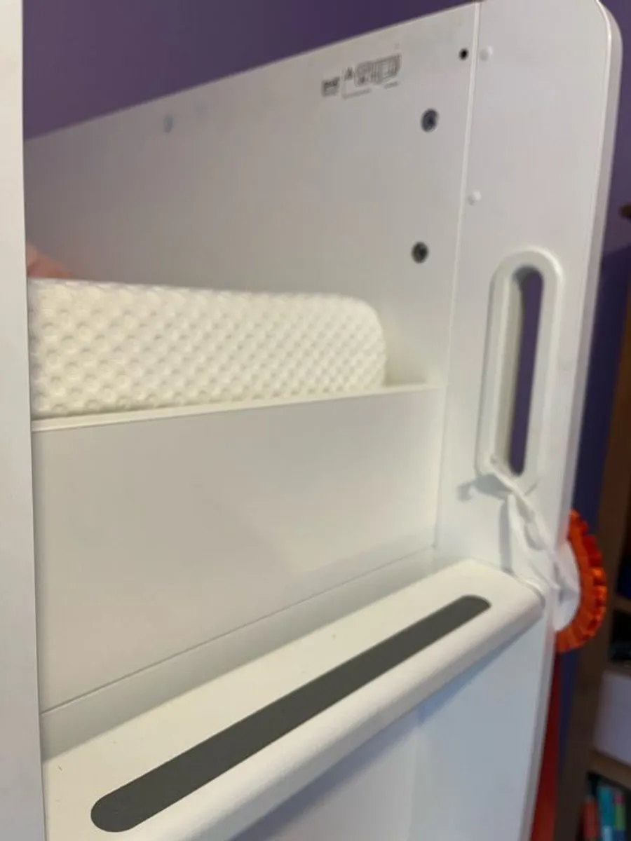 Bunk bed with storage - Image 4