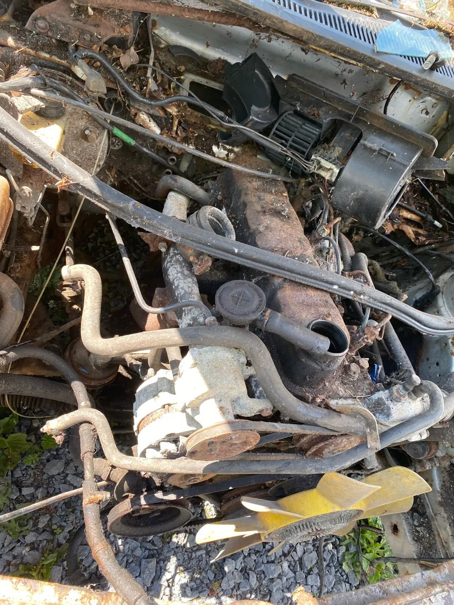Ford Sierra - Image 3