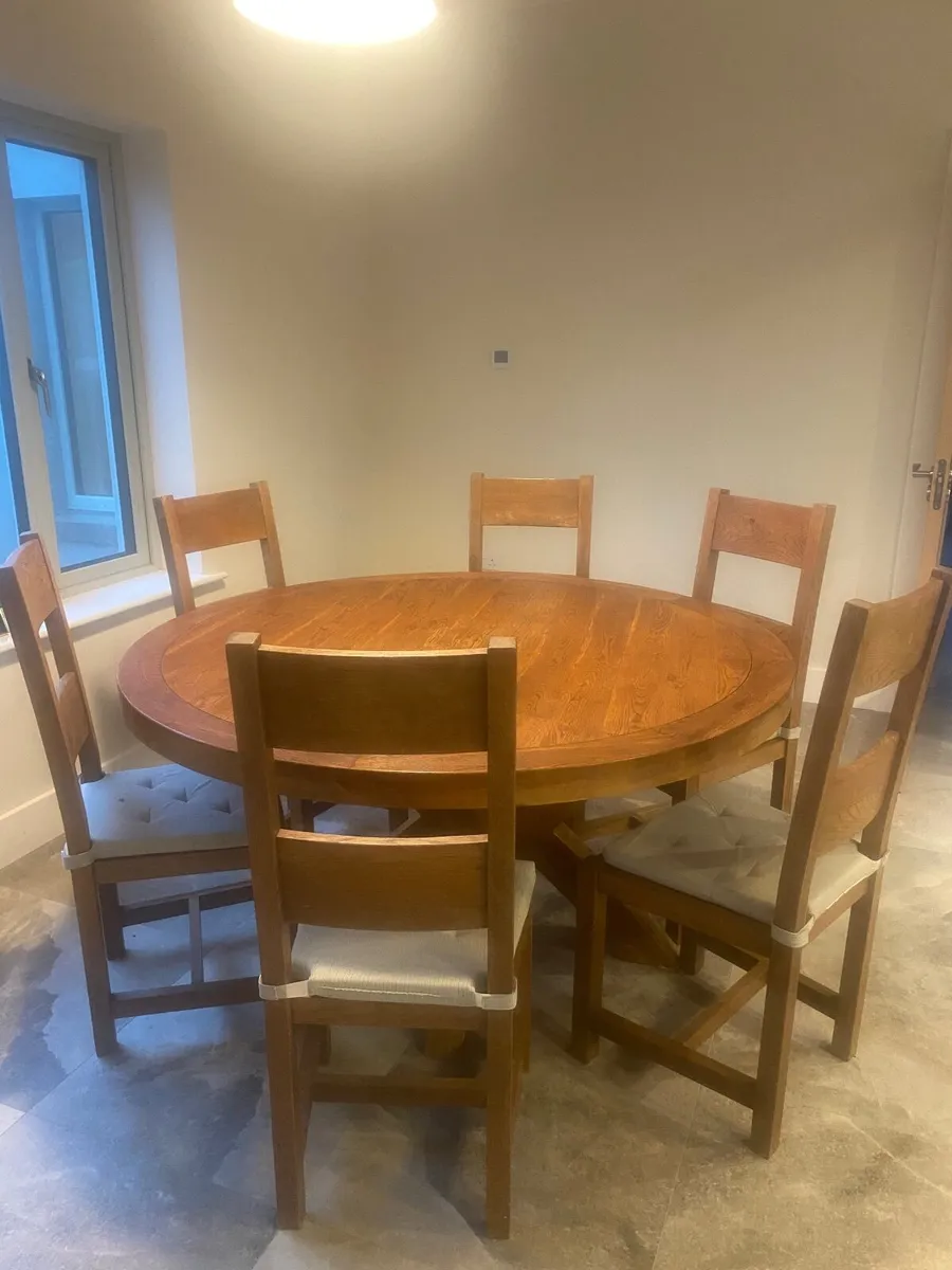 Table & Chairs - Image 1