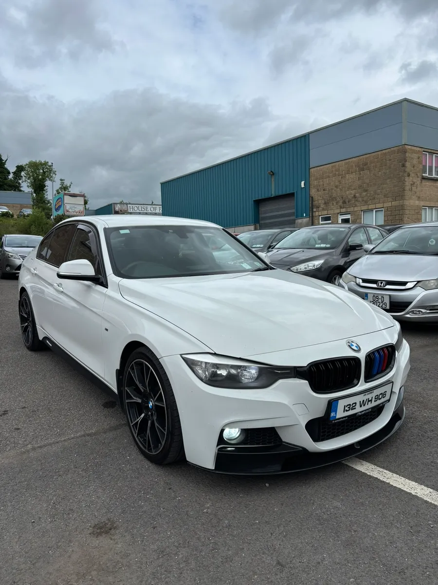 BMW 320D AUTO 2013 - Image 2