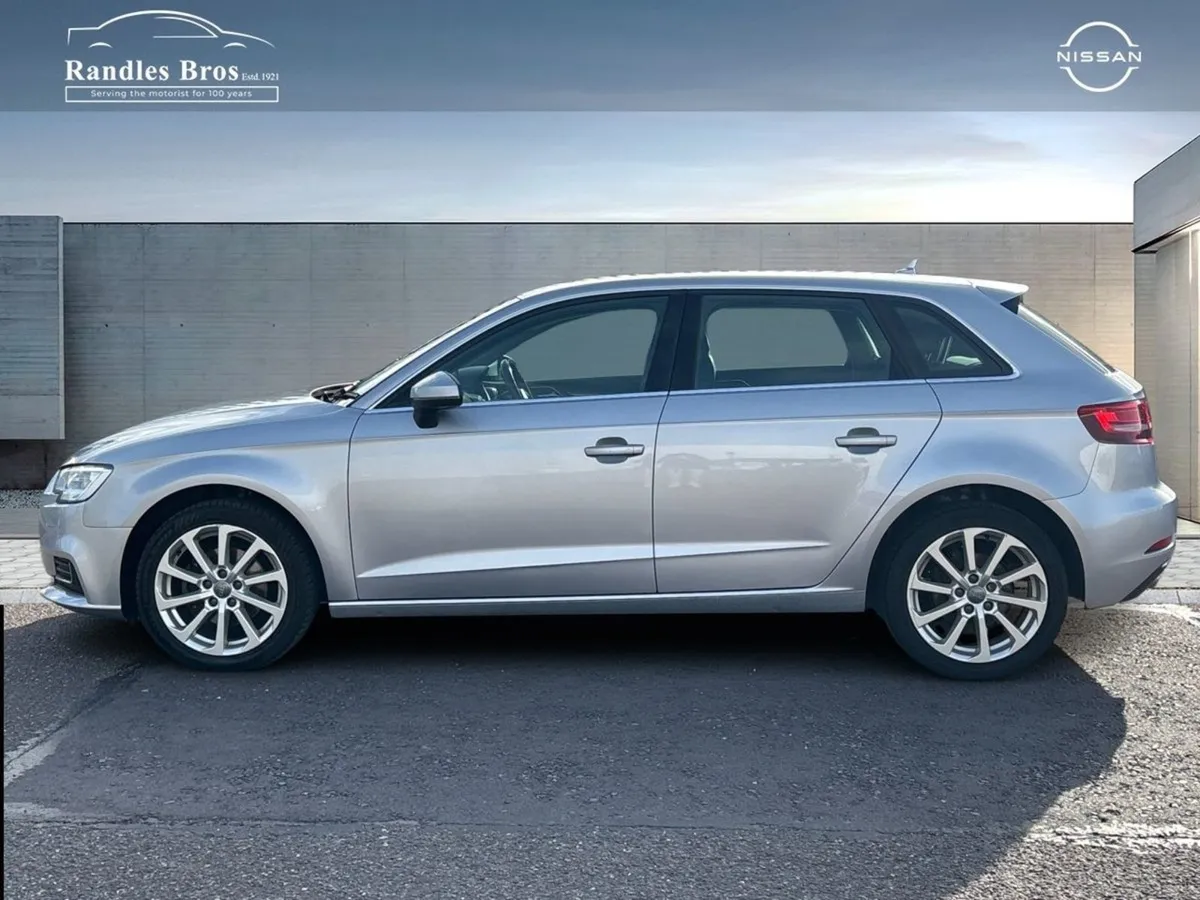 Audi A3 1.6tdi 116 S-tronic SE - Image 3