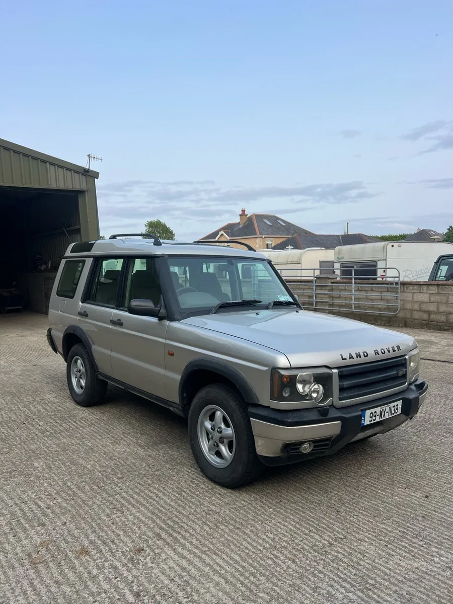 V8 Land Rover Discovery - Image 1