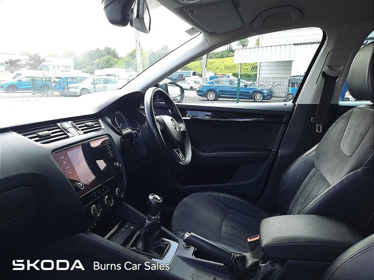Skoda Octavia Style 1.6tdi 115HP - Image 4