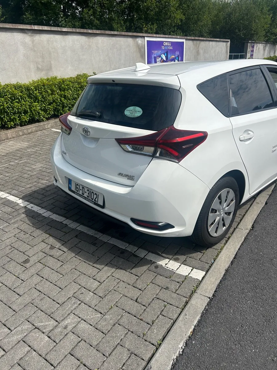 Toyota Auris - Image 3