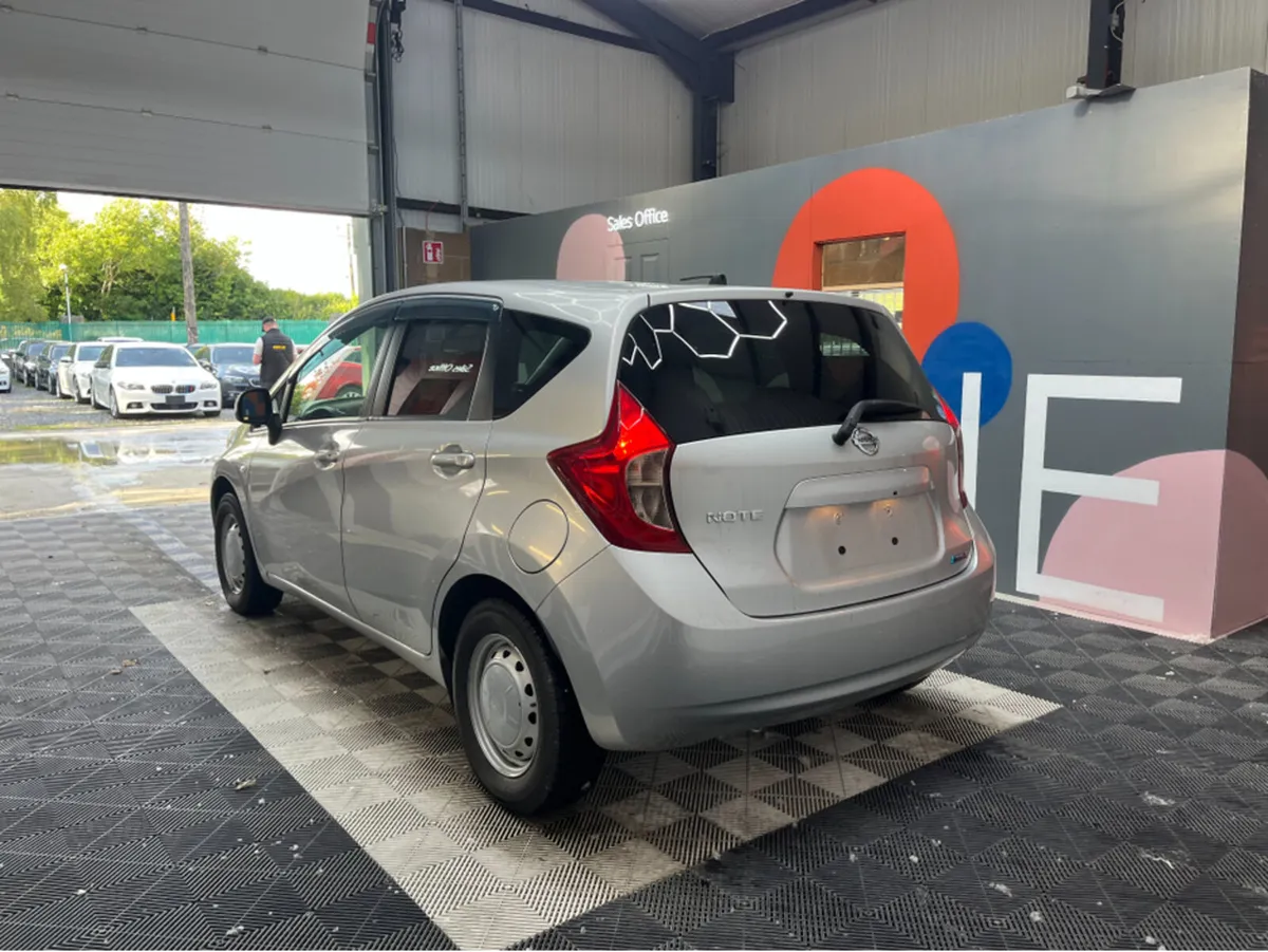Nissan Note 1.2 PETROL / 45k KMs / AUTOMATIC - Image 4