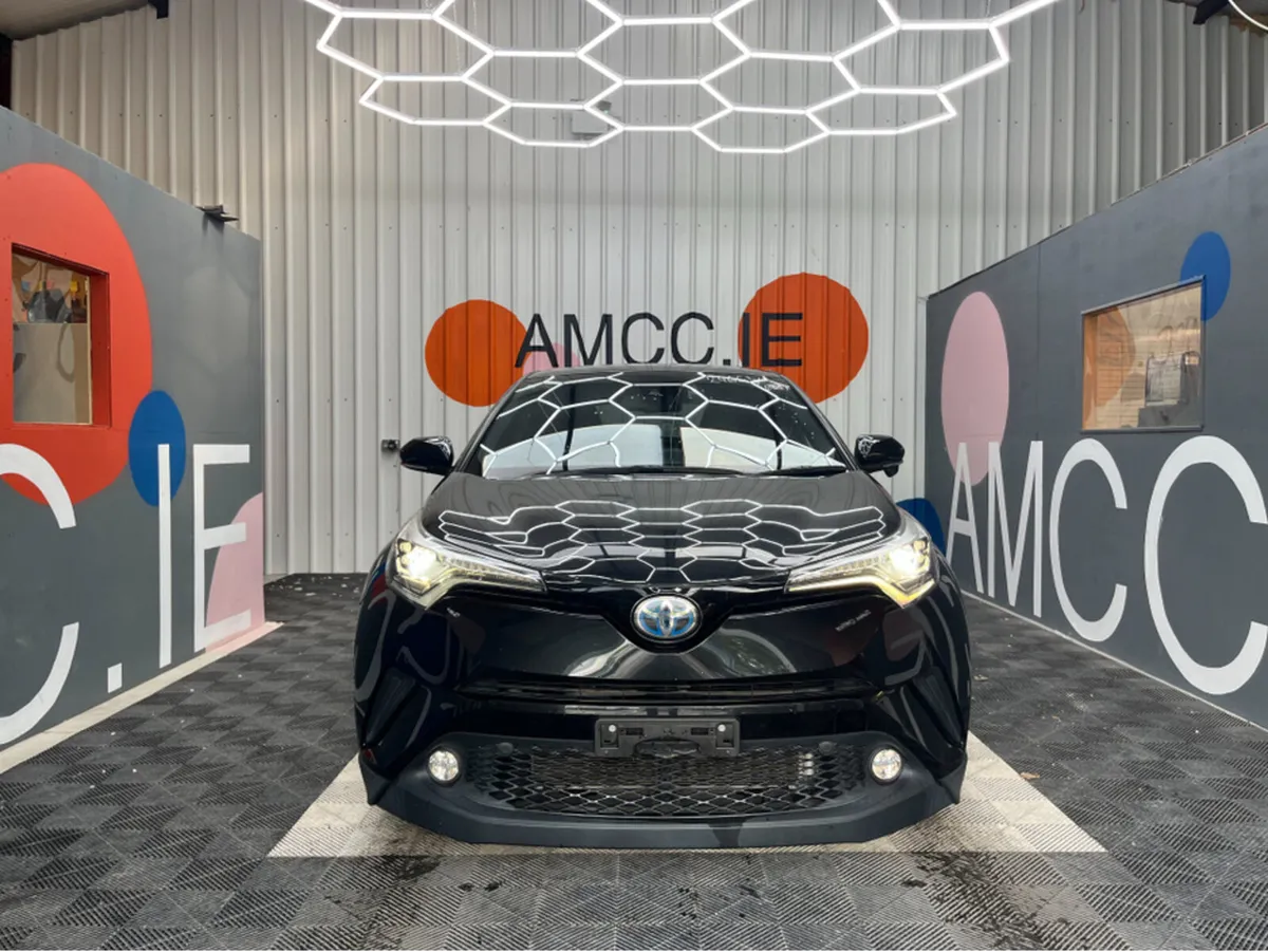 Toyota C-HR €19950! C-HR AUTOMATIC 1.8 HYRBID / 90 - Image 2