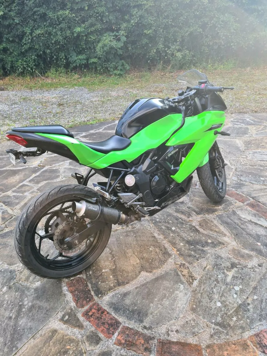 Kawasaki Ninja 250SL - Image 2