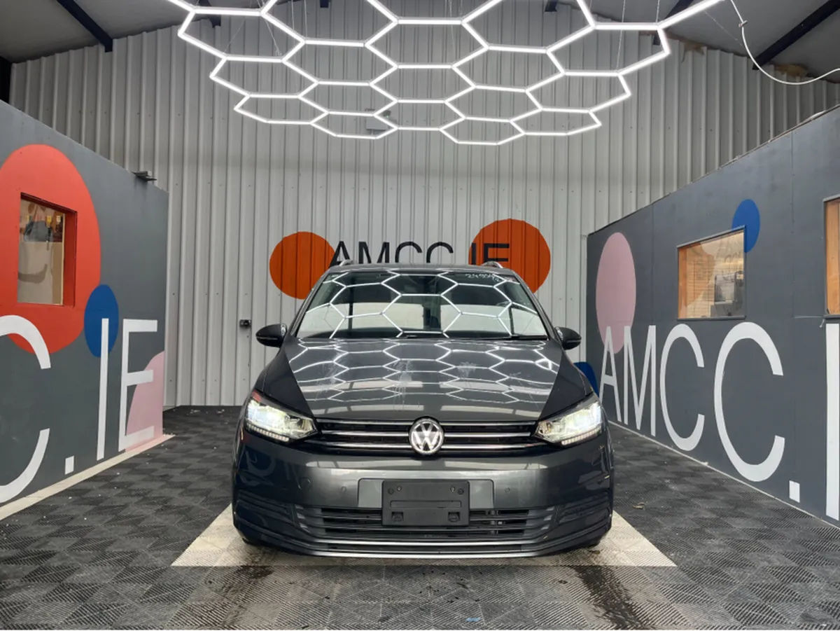Volkswagen Touran ONLY €27950! VW TOURAN 7 SEATER - Image 2