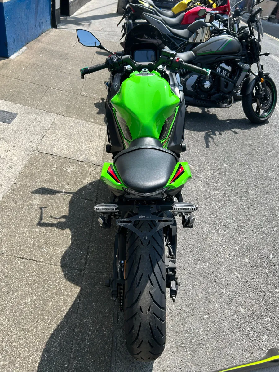2023 Kawasaki Ninja 650 - Image 4