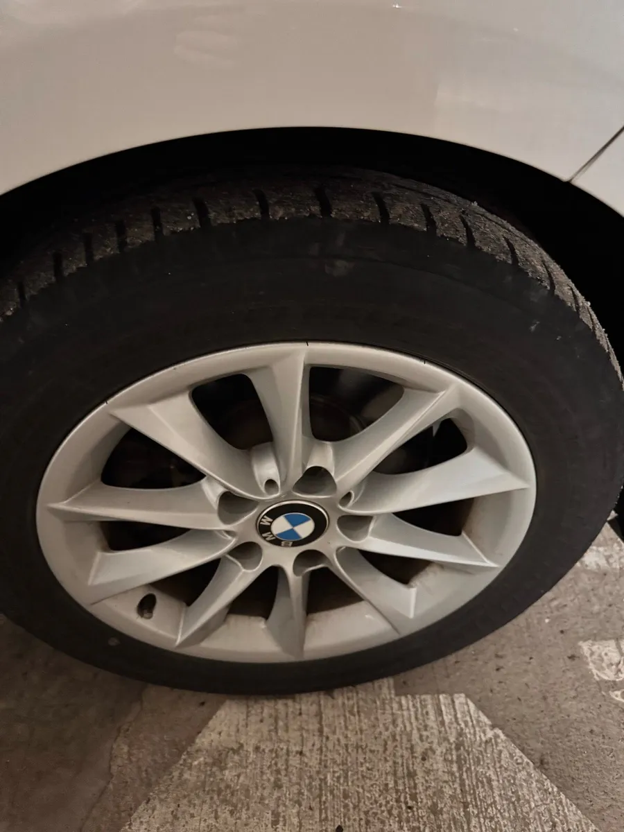 4 BMW 16-inch alloy wheels - Image 2