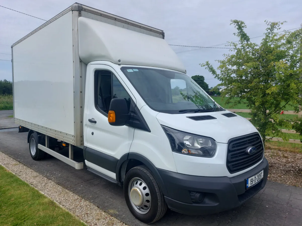 FORD TRANSIT 2019' LUTON - Image 1