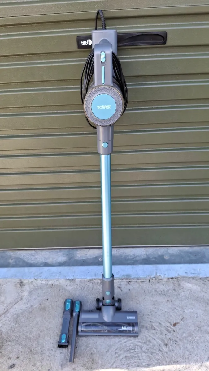 Hoover - Image 1