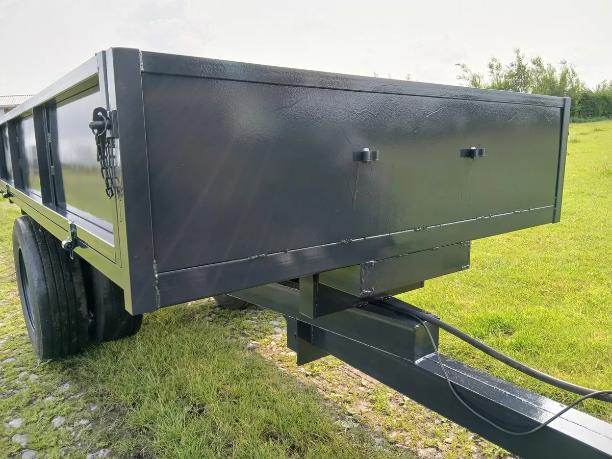 Trailer - Image 2