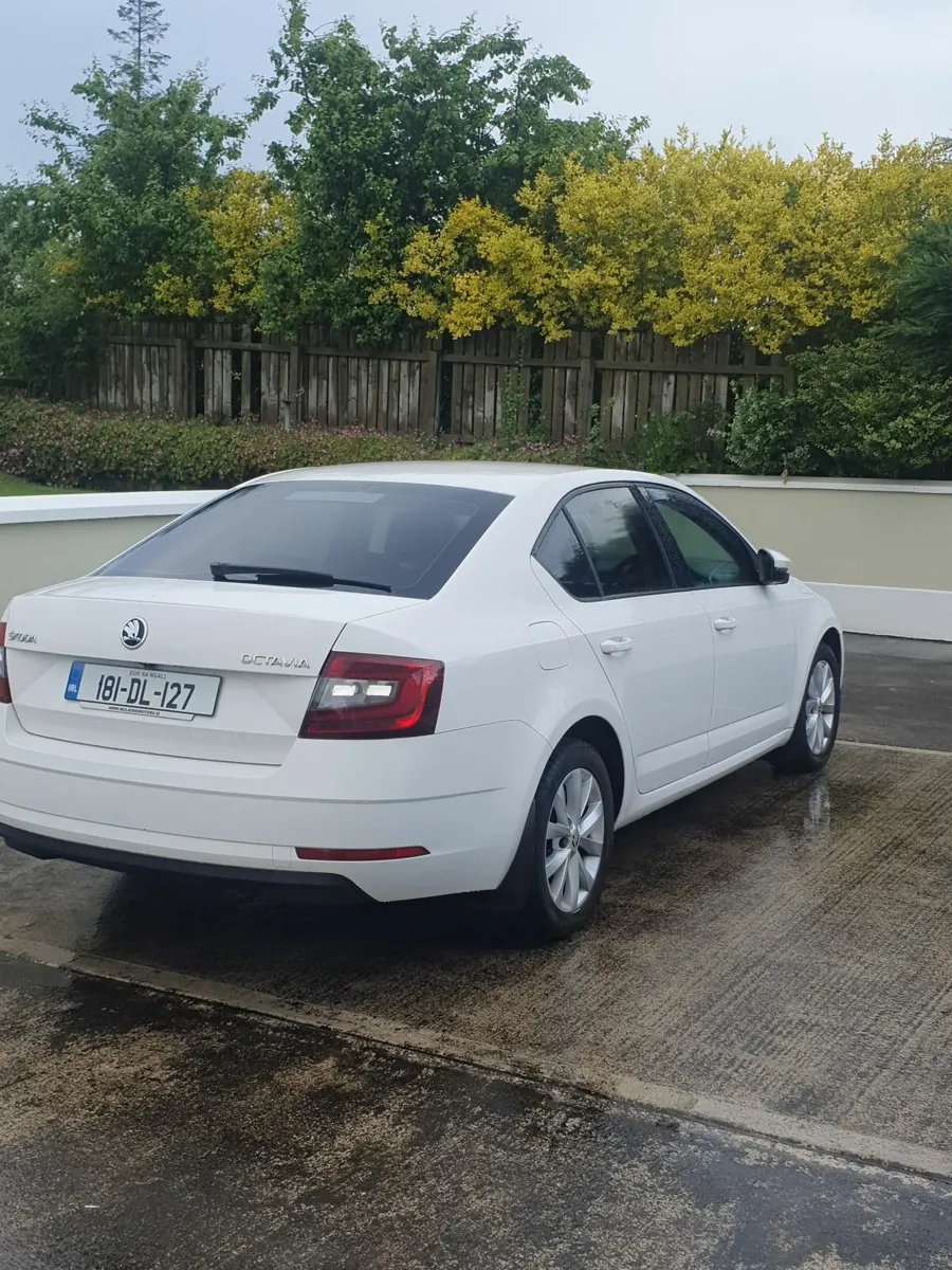 Skoda Octavia 2018 - Image 3