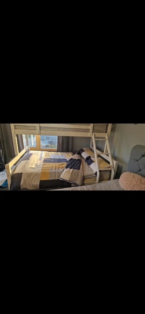 Double and single  bunk bed - Image 1