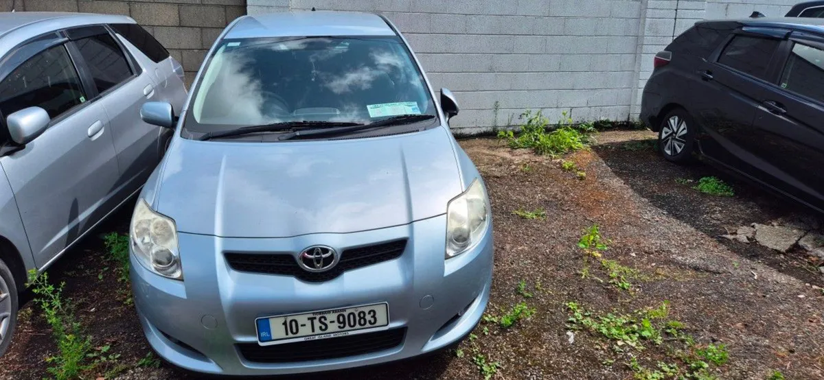 Toyota auris - Image 2
