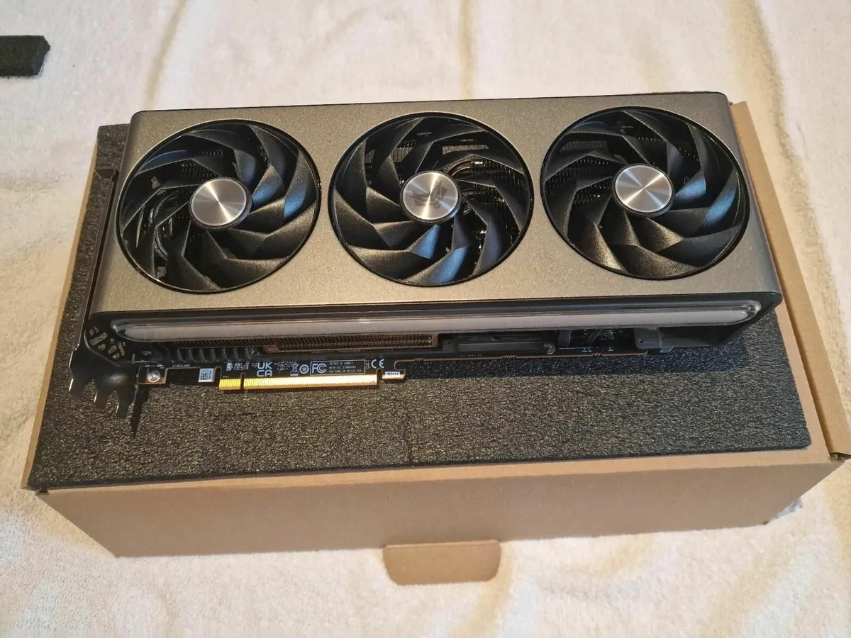 Sapphire RX 7900 XT Nitro+ OC 20GB GDDR6 - Image 1