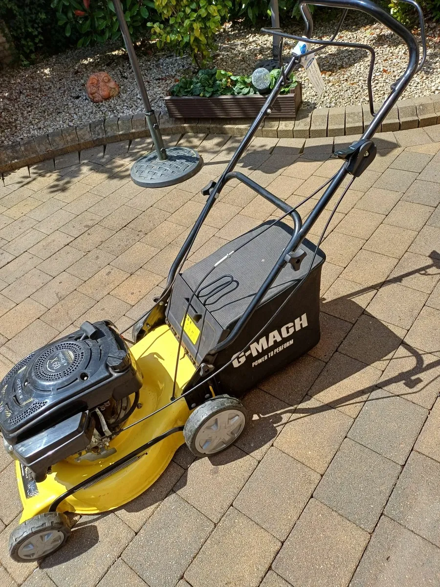 Petrol Lawnmower - Image 2