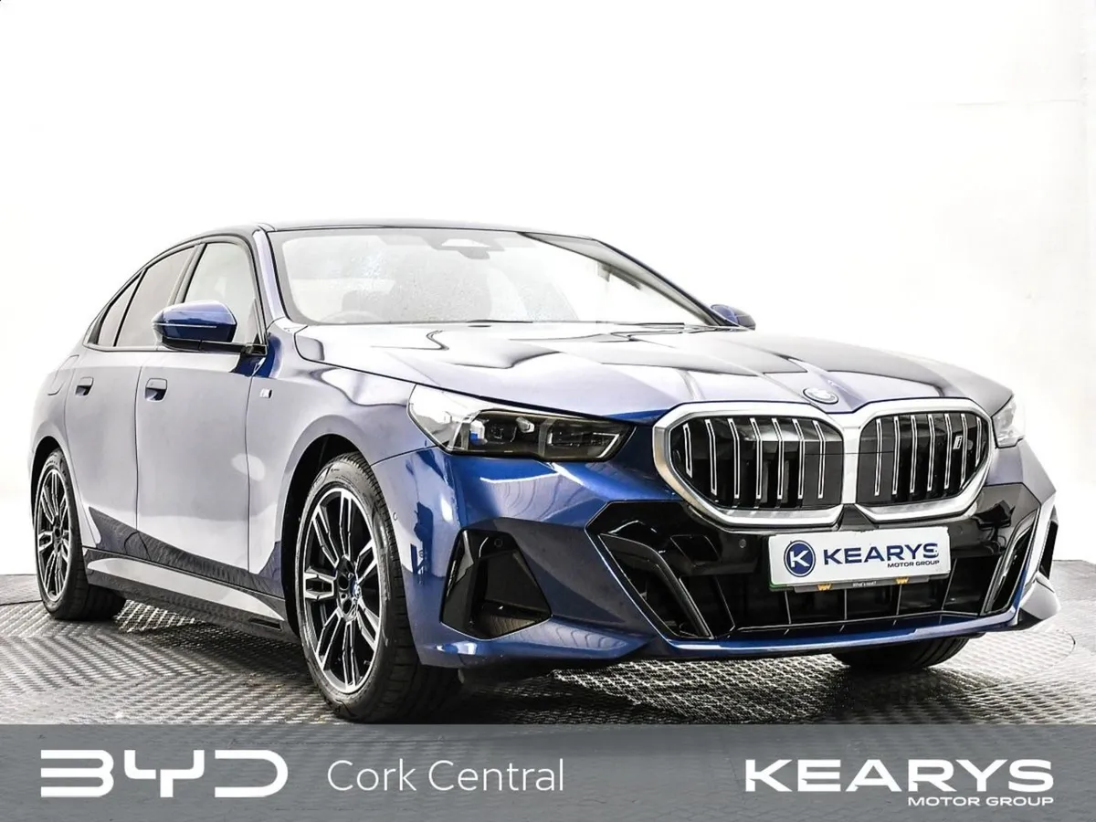 BMW i5 Edrive M Sport 40 340 Electric 83.9 kWh Au - Image 1