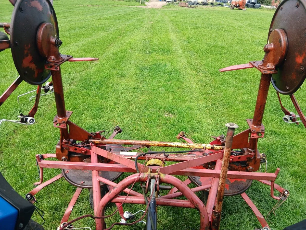 Lely lotus 600 Tedder - Image 2
