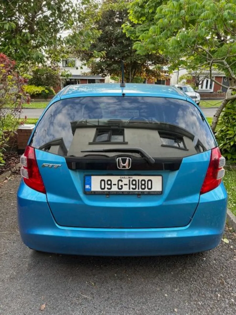 Honda Fit 2009 (new NCT 08/26) - Image 2