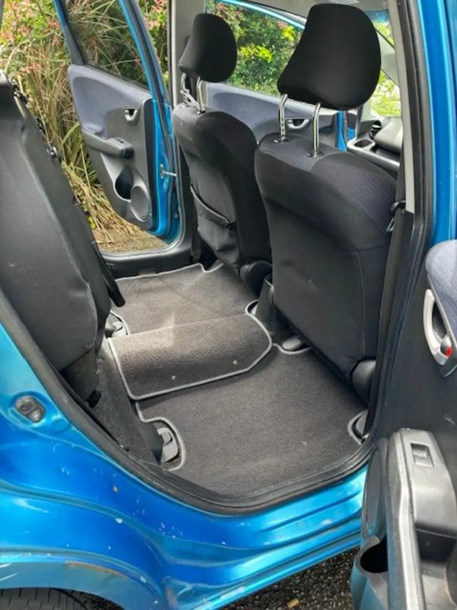 Honda Fit 2009 (new NCT 08/26) - Image 4