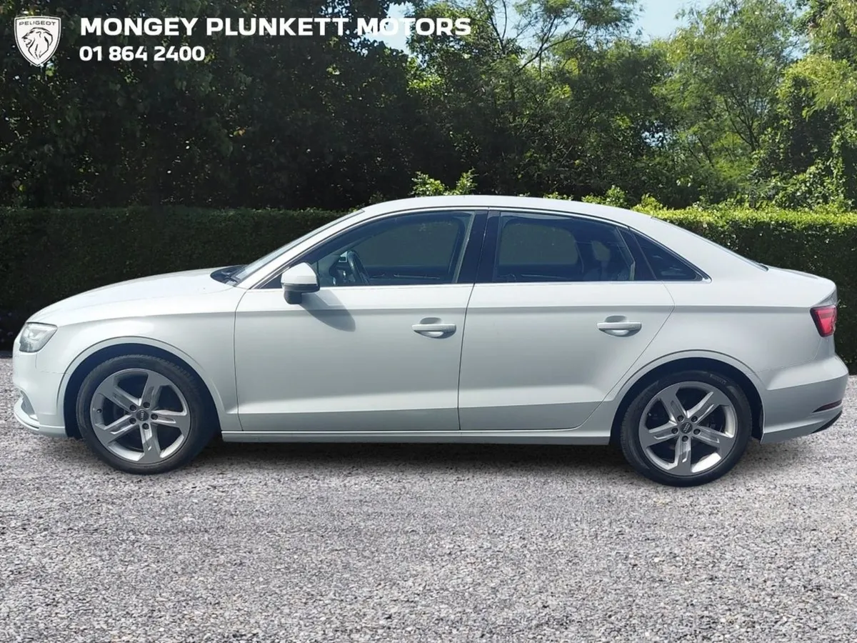 Audi A3 Attraction 1.4tfsi - Image 4