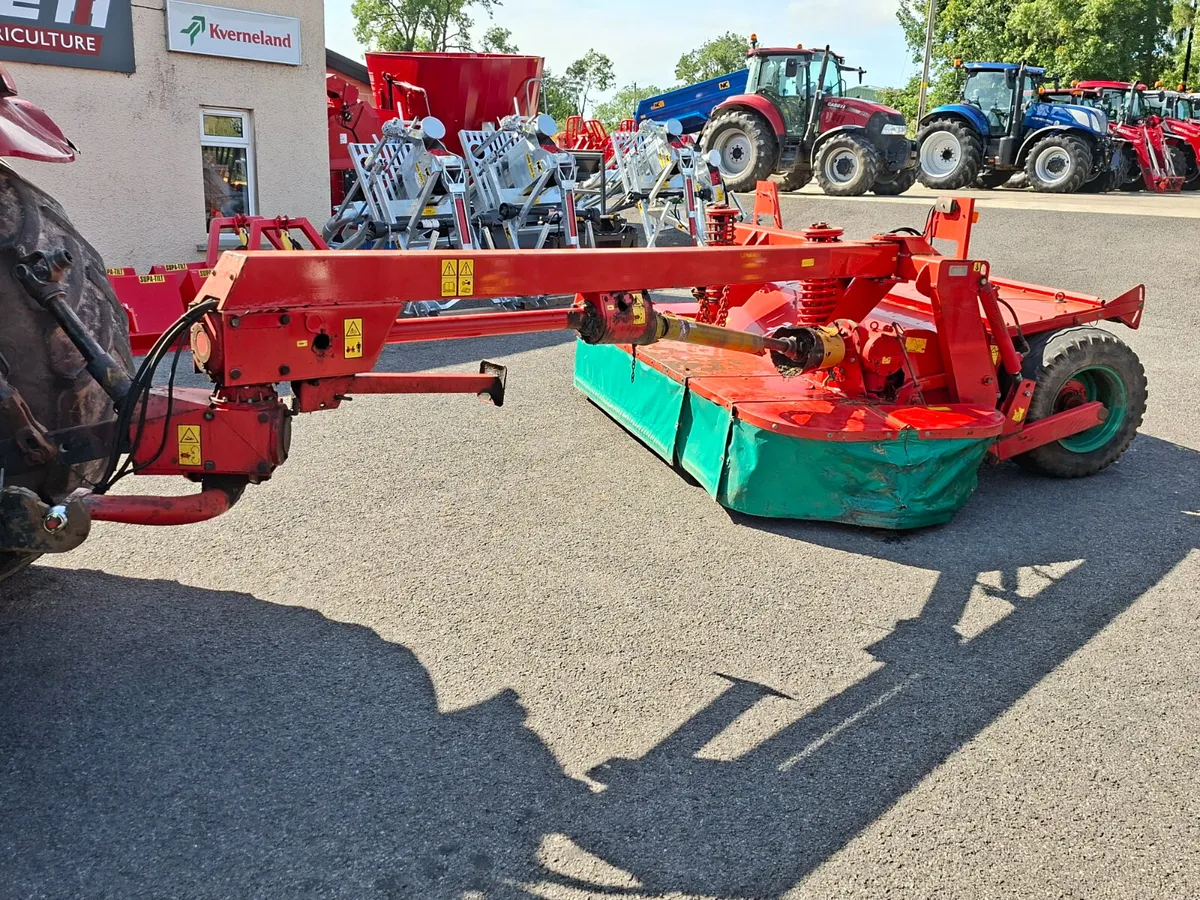 KVERNELAND 4028 MOWER - Image 4