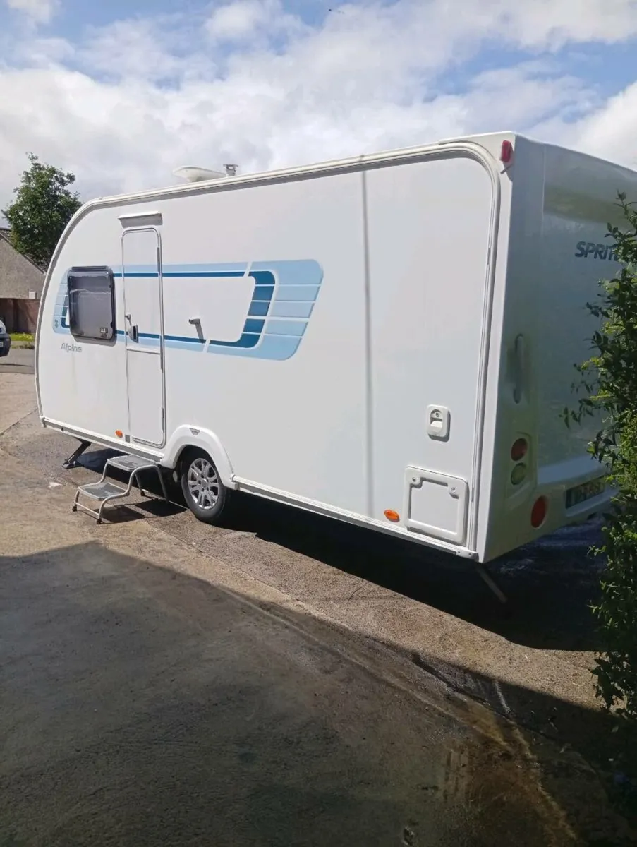 Swift Sprite 2013 4 berth (fixed bed) - Image 4
