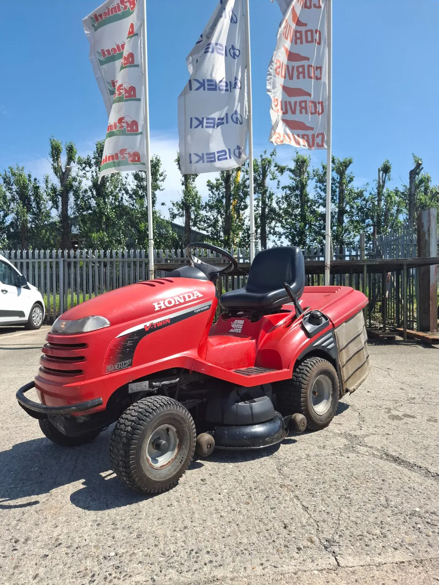 Honda HF 2417 Mower - Image 1
