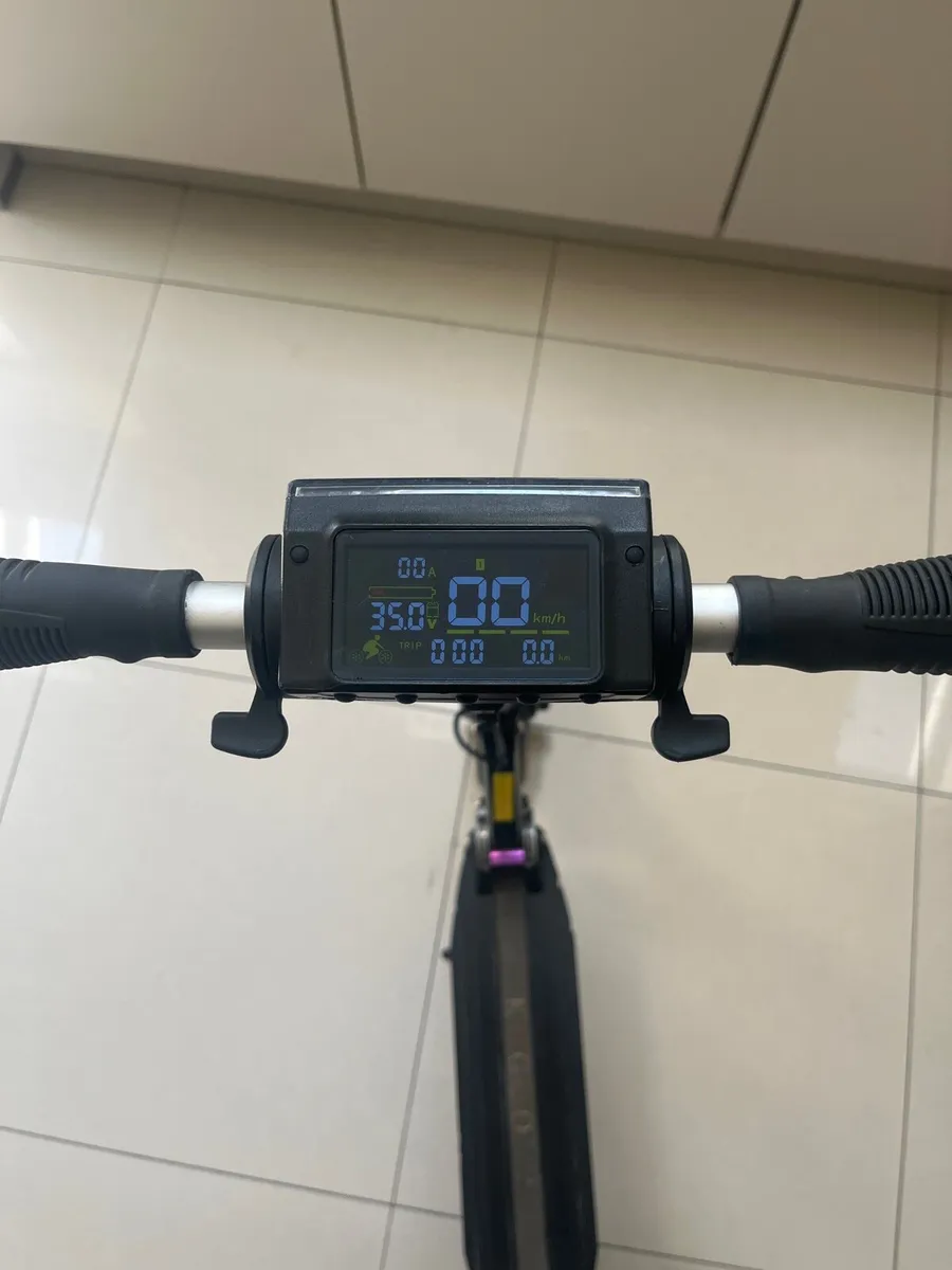 Kugoo e-scooter - Image 3