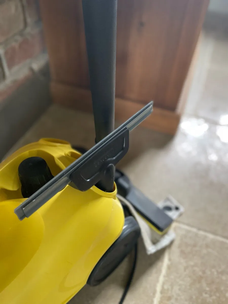Karcher Steam Cleaner - Image 3