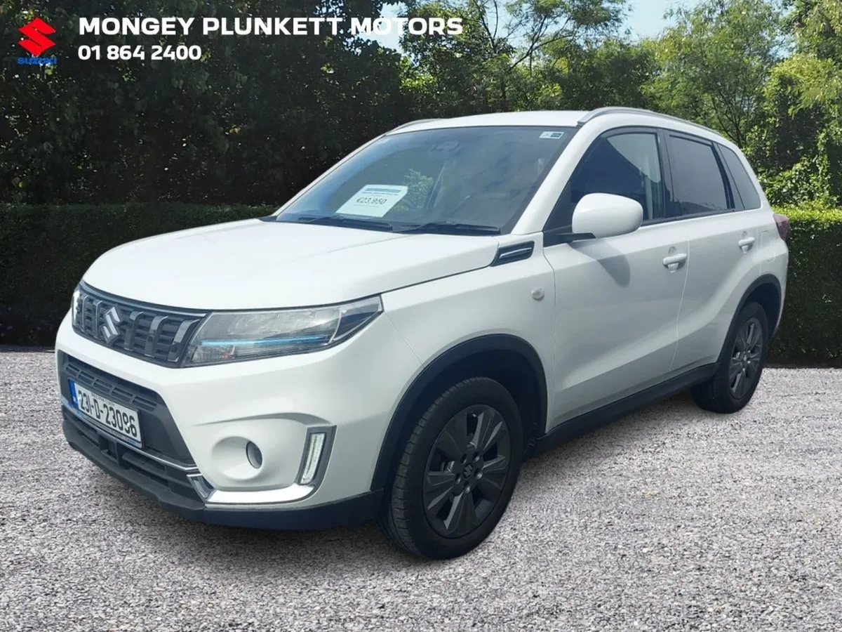 Suzuki Vitara SZT 1.4 Hybrid - Image 4