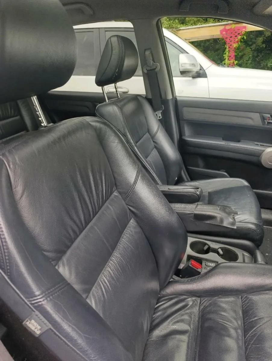 Honda CRV 2008 EX-L - Image 3