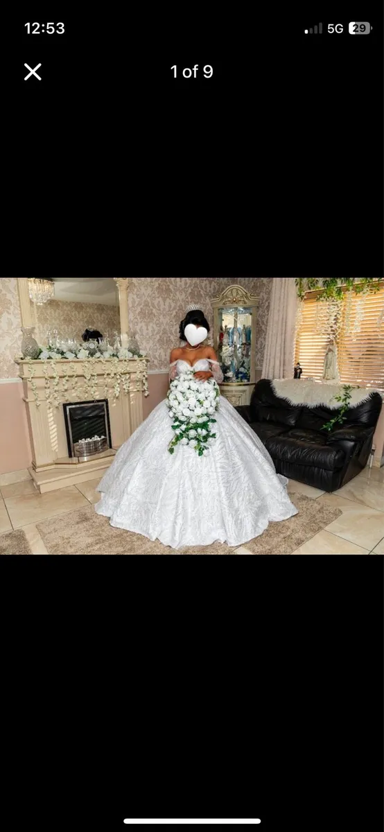 Wedding dress - Image 1