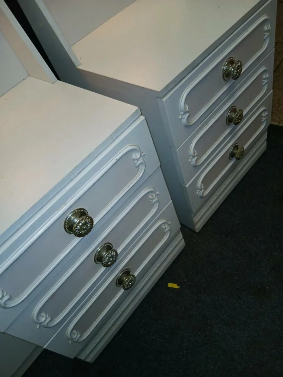 Lockers - Image 2